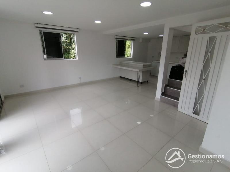 WhatsApp Image 2025-11-04 at 12.33.34 PM (1).jpeg